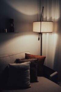 Tips for Creating a Cosy and Inviting Living Room Space