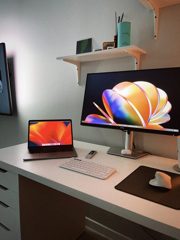 Tips for Organising Your Workspace to Boost Productivity and Reduce Stress